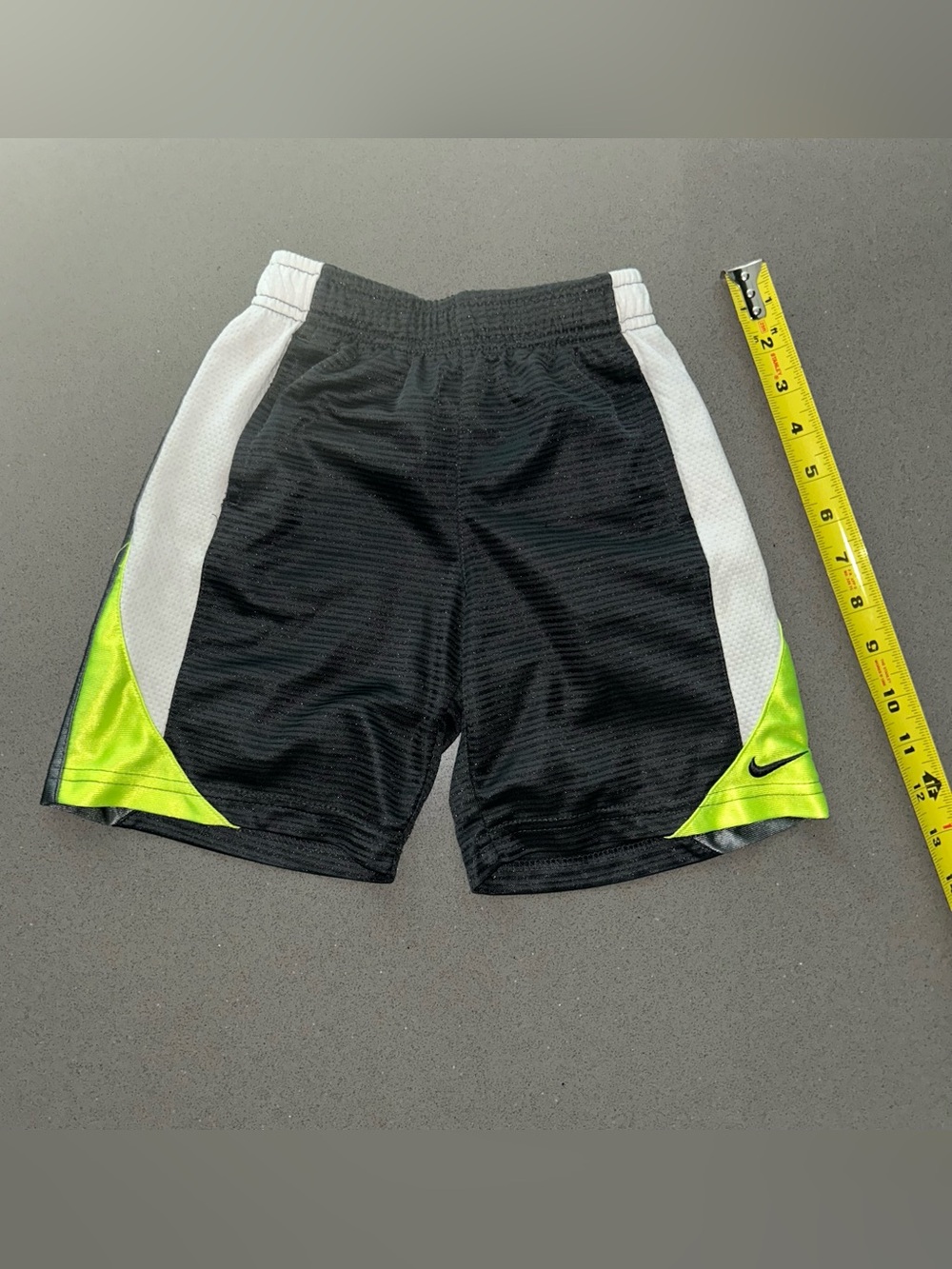 Nike Black White Neon Green Boys Athletic Shorts size 4.